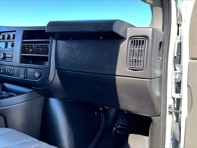 Used 2024 Chevrolet Express 3500 LS RWD image 12