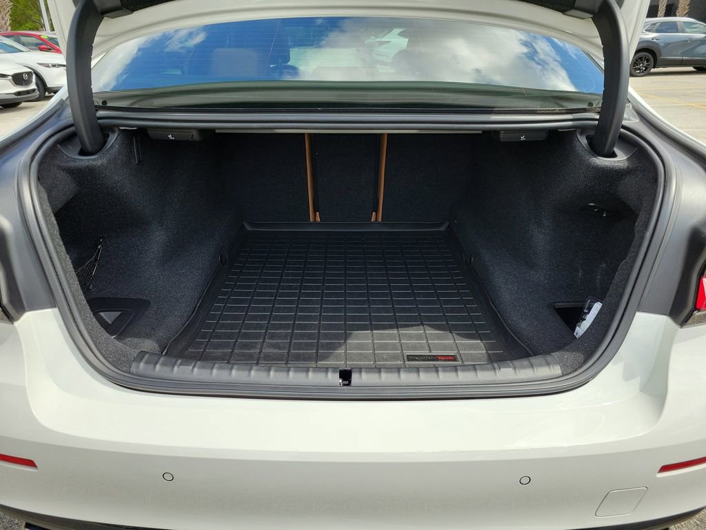 Used 2022 BMW 530i w/ Convenience Package image 8