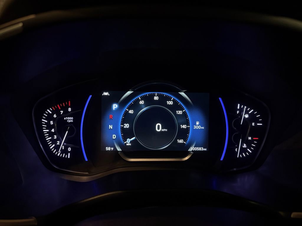 Used 2019 Hyundai Santa Fe Limited image 18