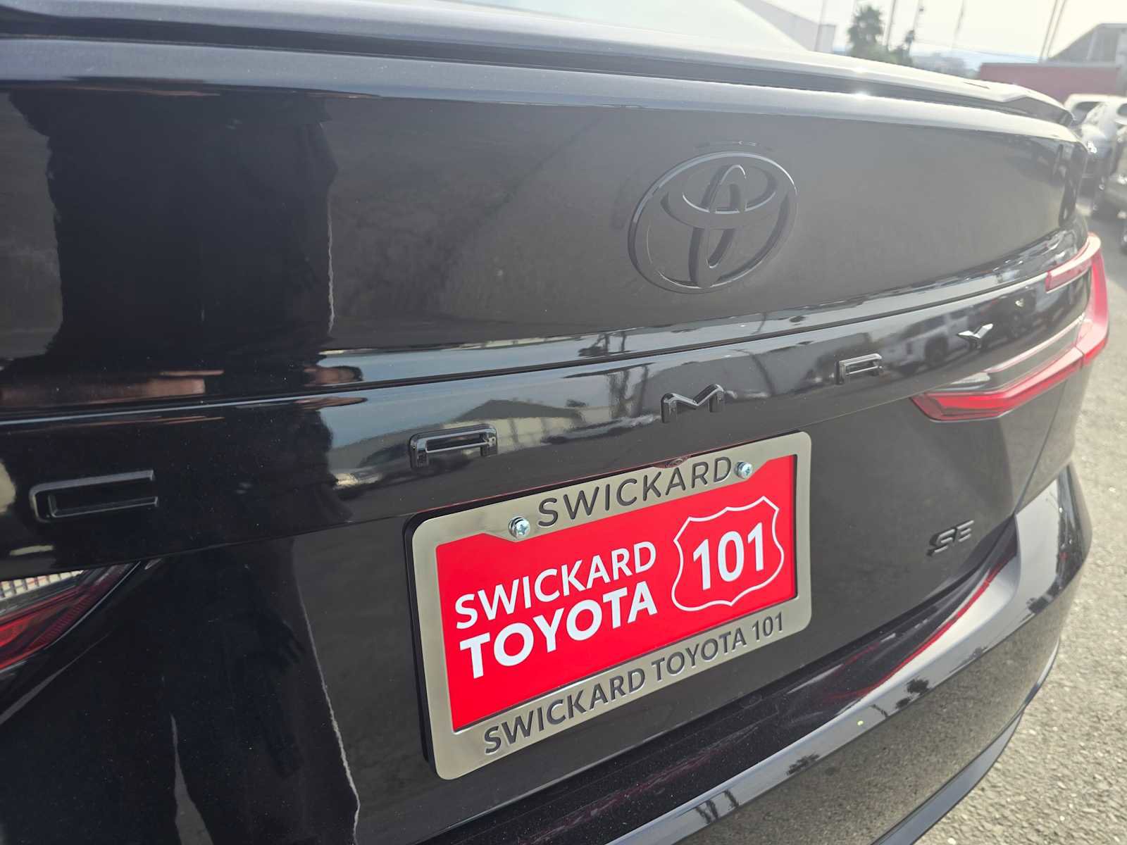 New 2026 Toyota Camry Hybrid image 17