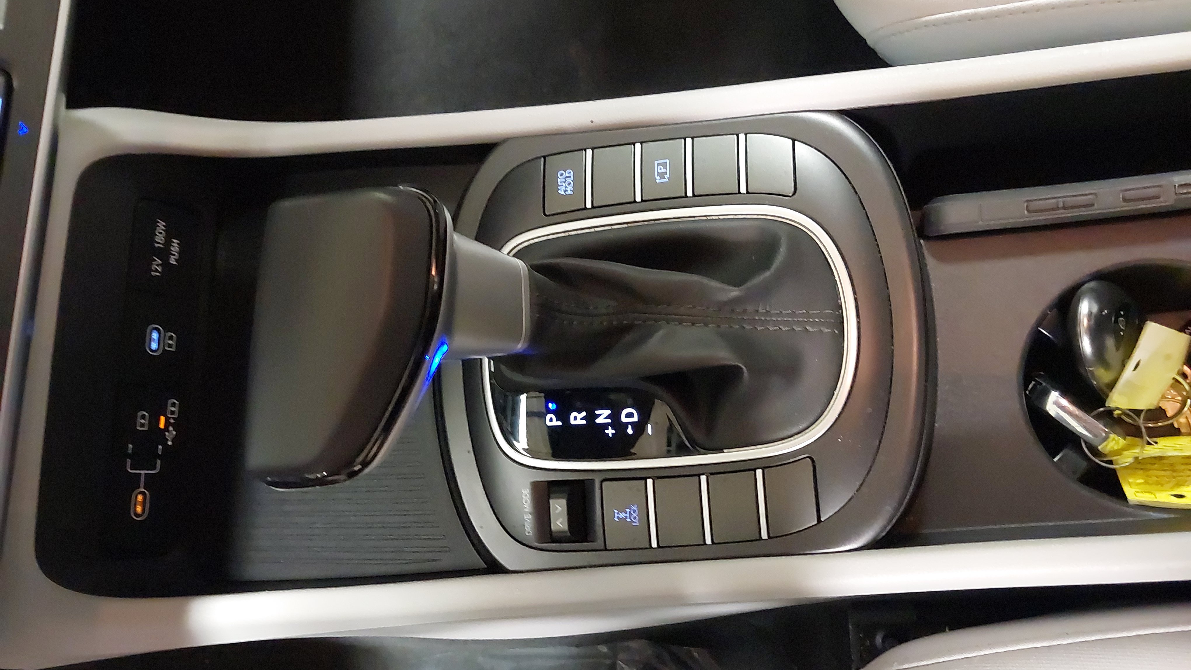 Used 2025 Hyundai Kona SEL AWD/4WD image 21