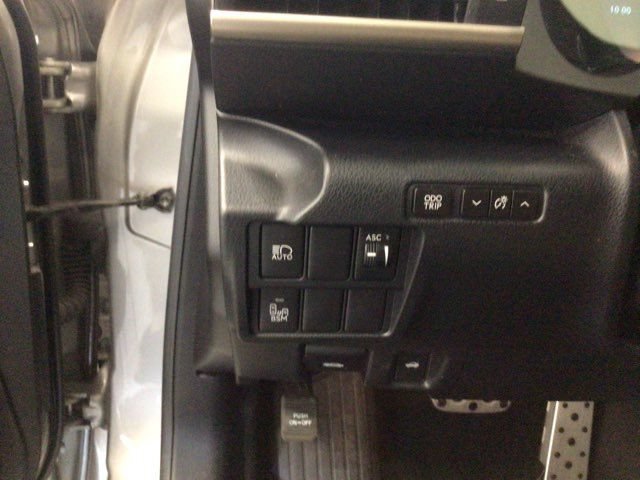 Used 2017 Lexus IS 200t F Sport w/ F Sport Package RWD image 17