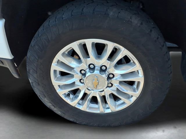 Used 2022 Chevrolet Silverado 3500 High Country AWD/4WD image 19