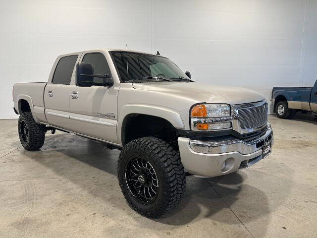 Used 2007 GMC Sierra 2500 SLT w/ Heavy-Duty Power Package AWD/4WD image 5