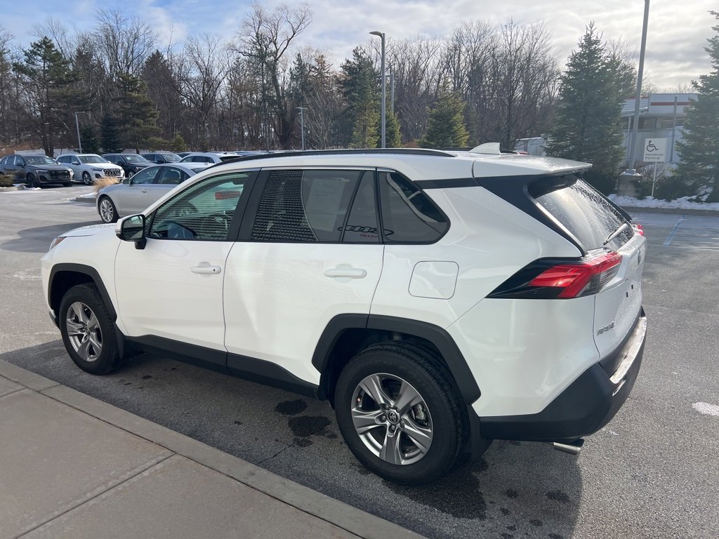 Used 2024 Toyota RAV4 XLE image 41