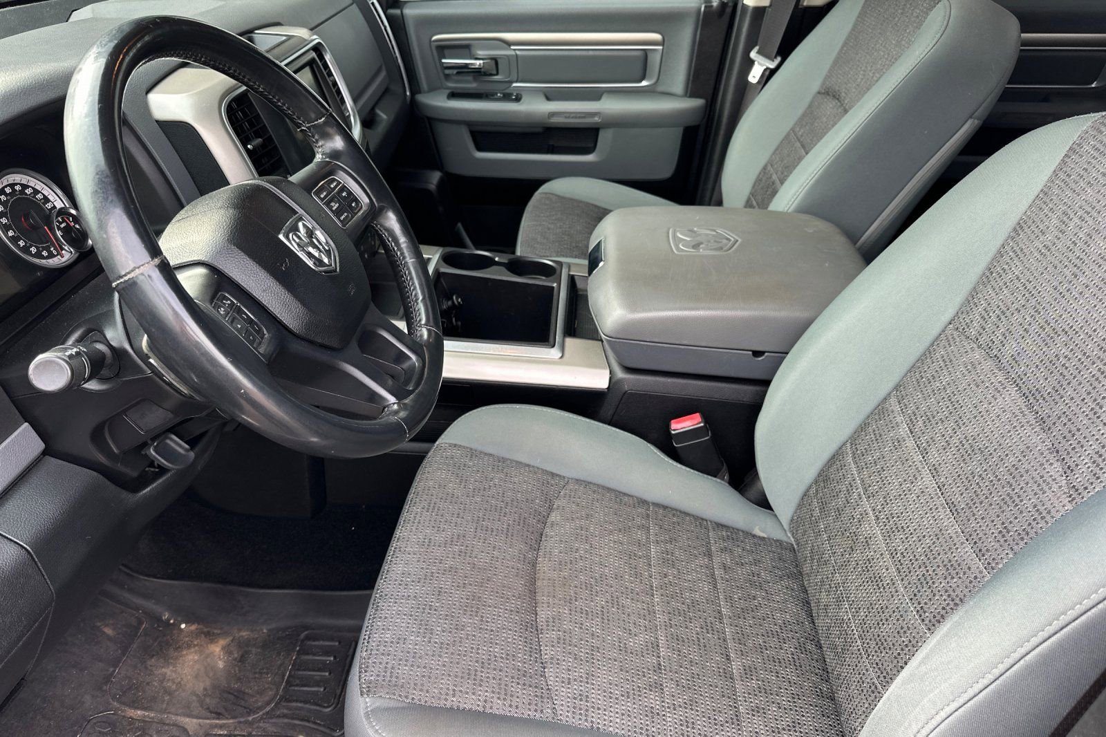 Used 2015 RAM 1500 Big Horn AWD/4WD image 10