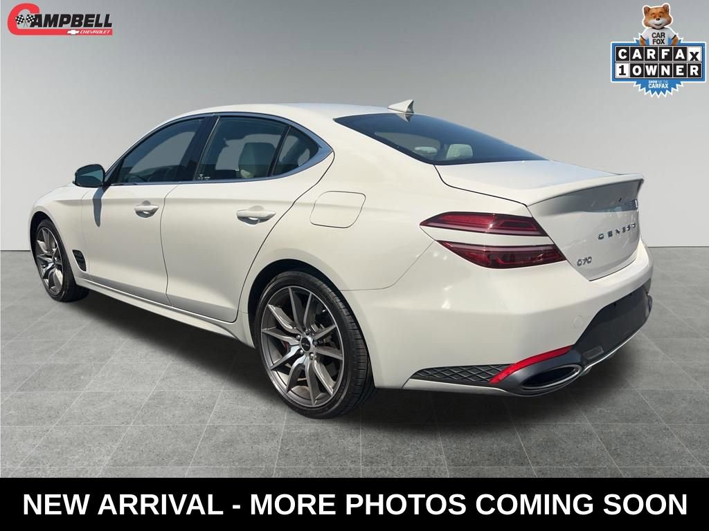 Used 2025 Genesis G70 2.5T RWD image 3
