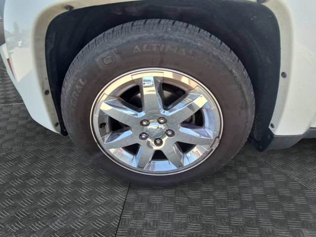 Used 2012 Jeep Liberty Sport AWD/4WD image 13