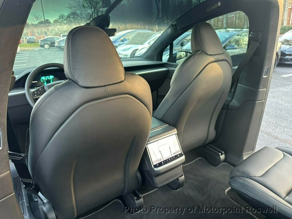 Used 2024 Tesla Model X Plaid image 21