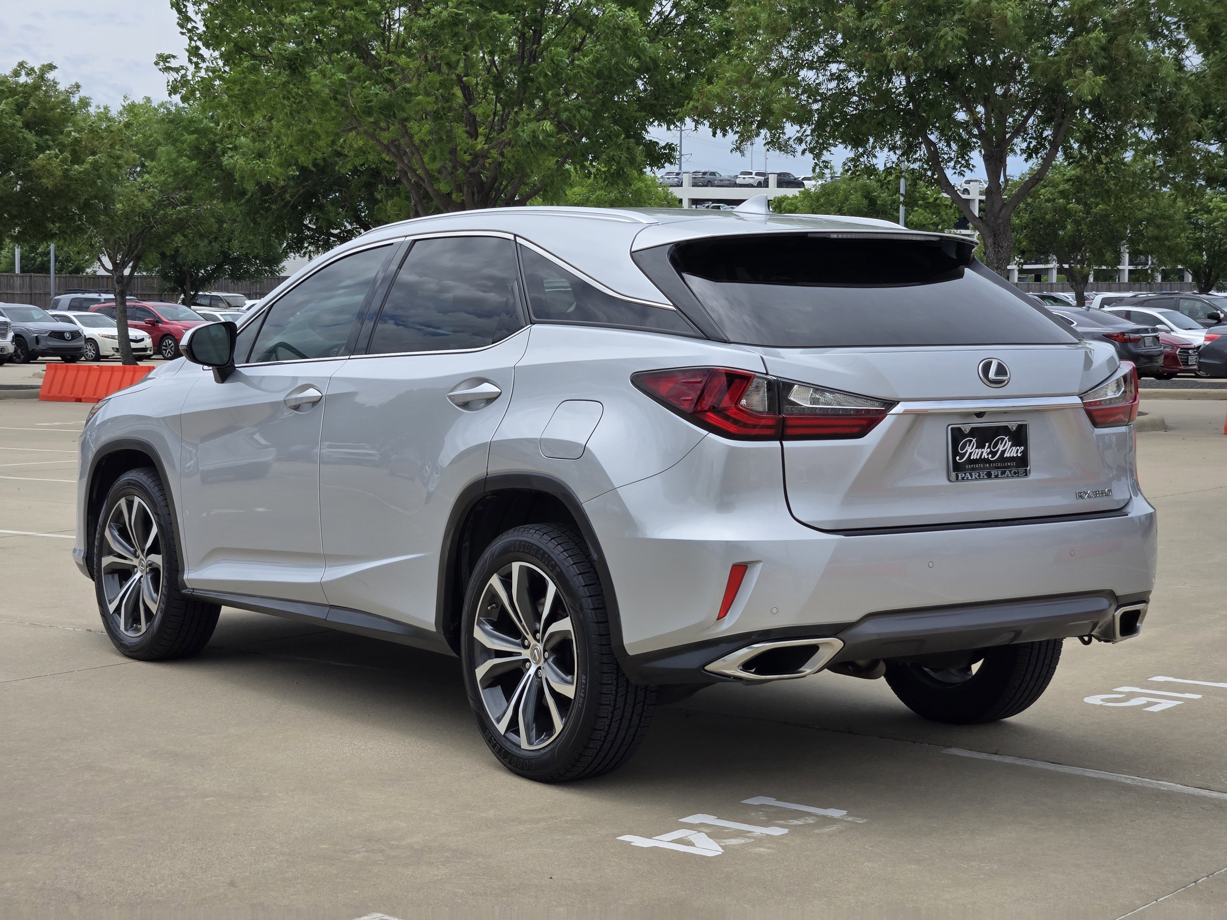 Used 2017 Lexus RX 350 FWD w/ Premium Package image 3