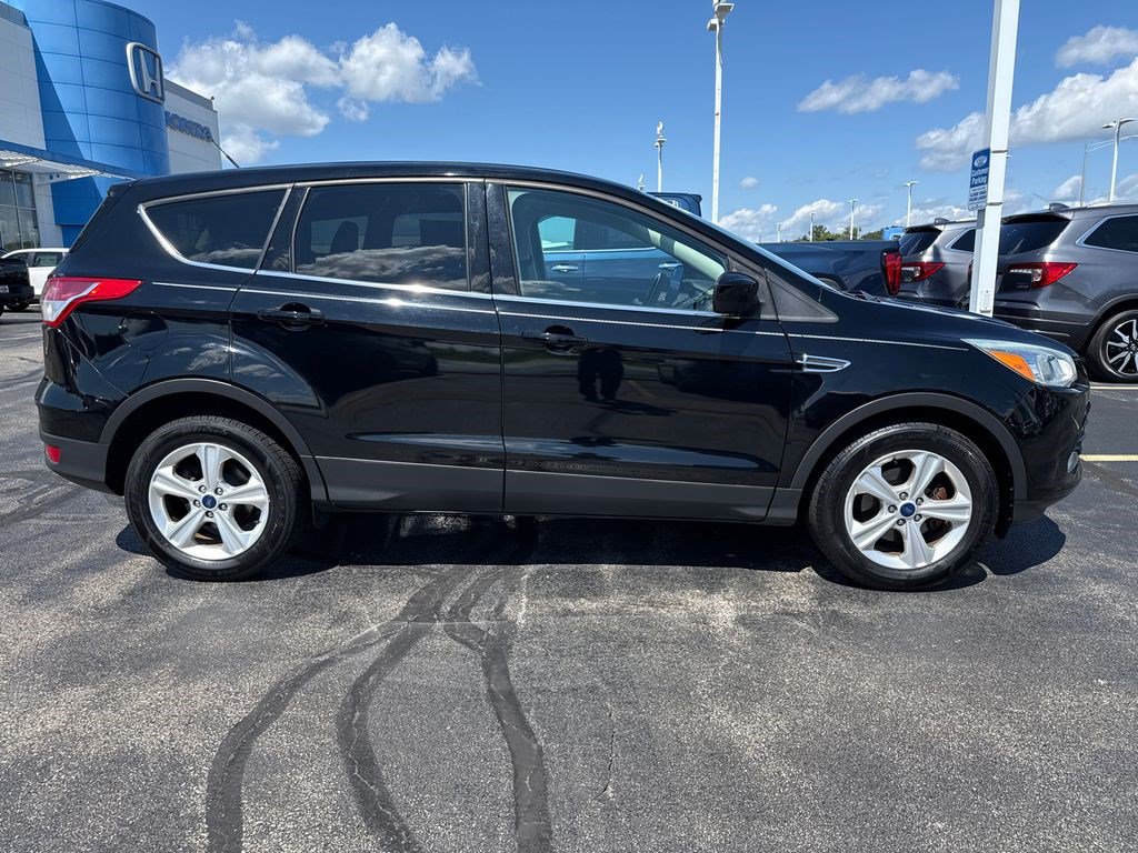 Used 2016 Ford Escape SE FWD image 4