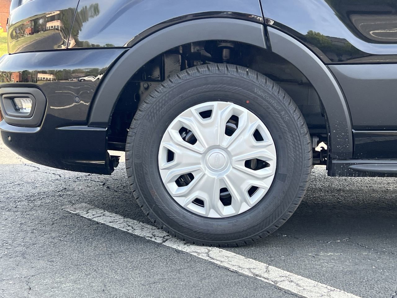 New 2026 Ford Transit 350 148 Medium Roof Wagon RWD image 27