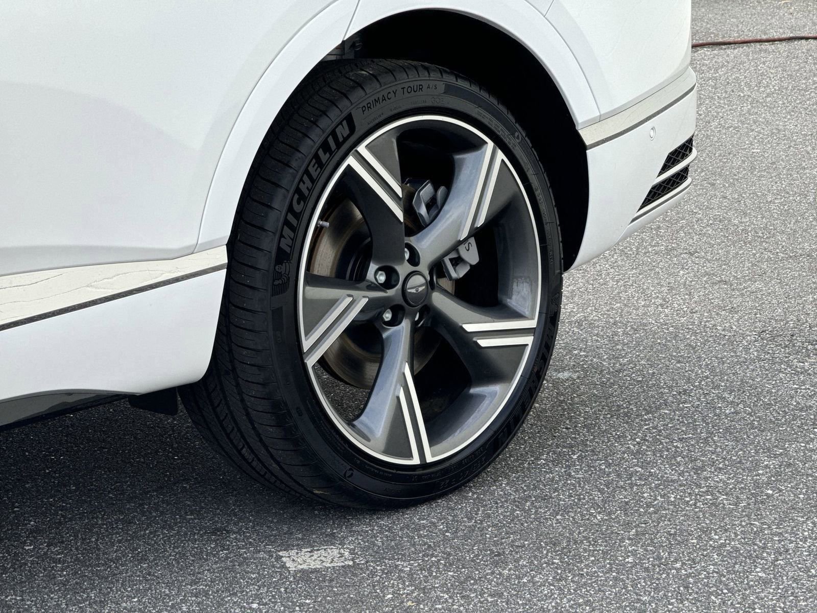 New 2025 Genesis GV80 3.5T Prestige image 16