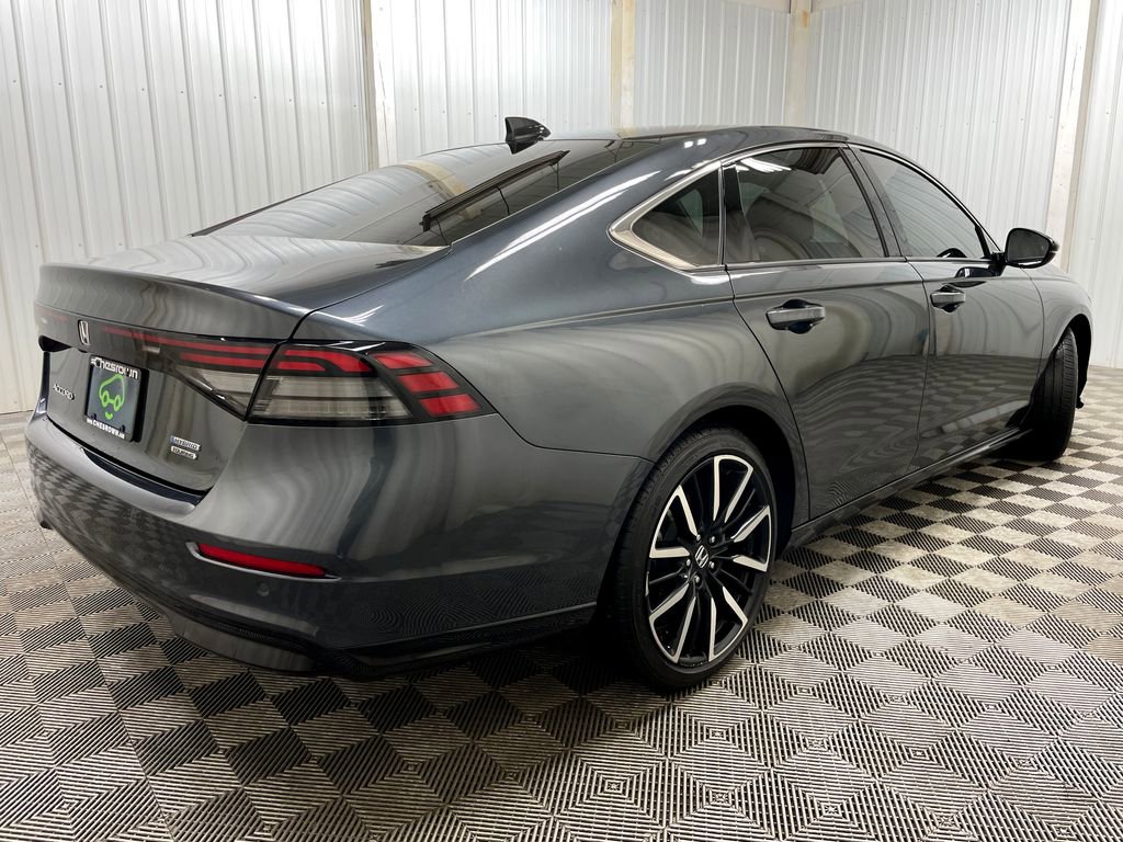 Used 2024 Honda Accord Touring image 21