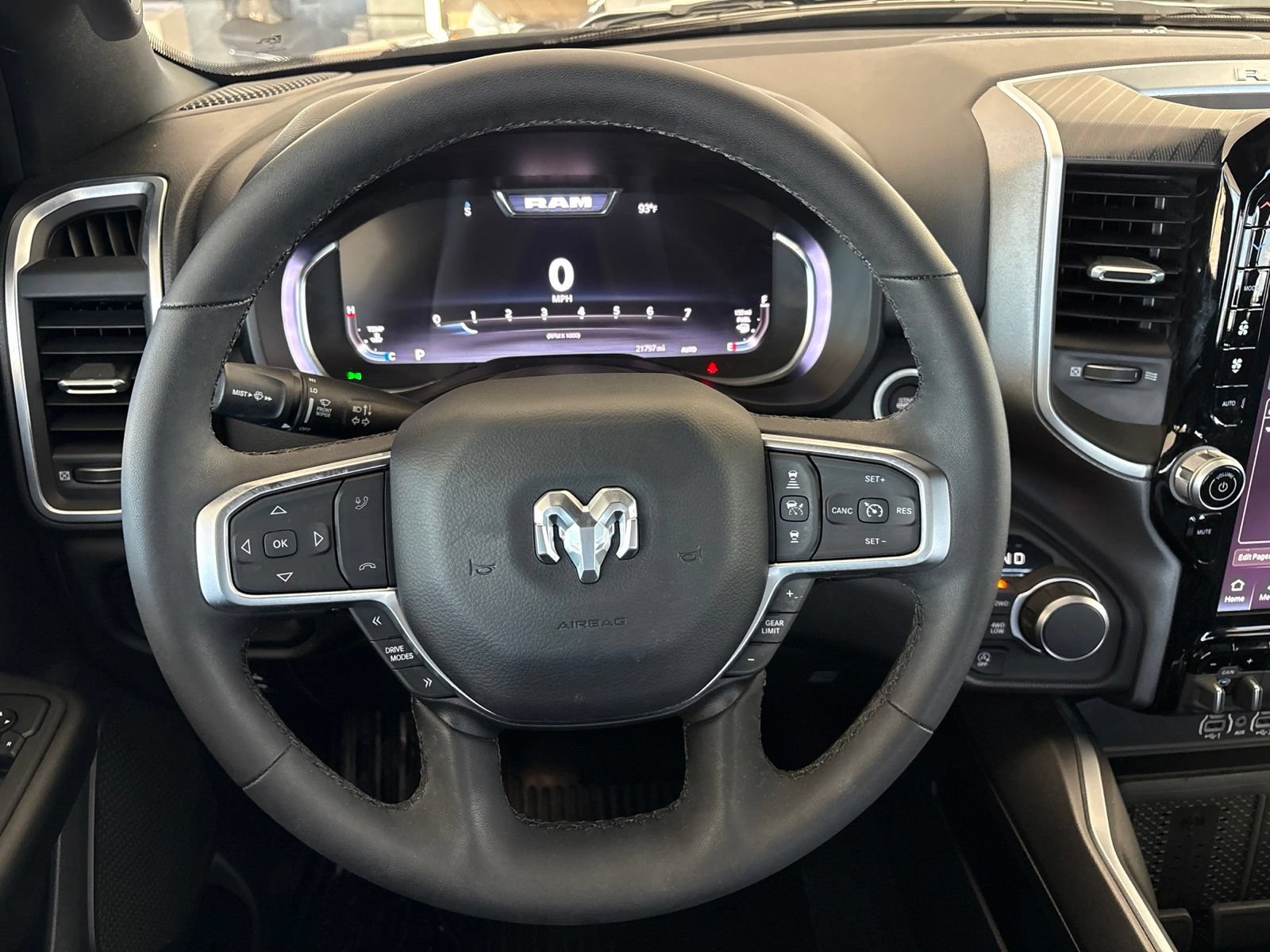 Used 2025 RAM 1500 Lone Star AWD/4WD image 25