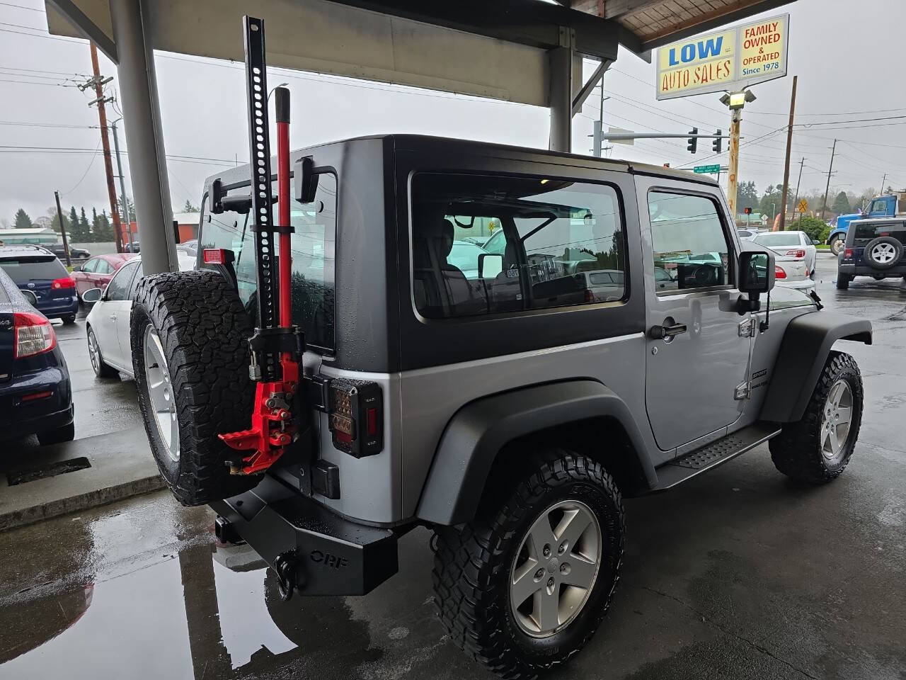 Used 2018 Jeep Wrangler Sport image 4