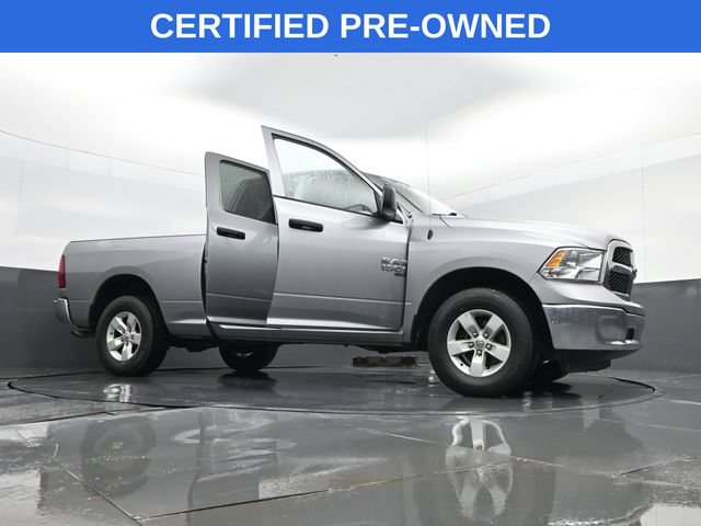 Used 2024 RAM 1500 Classic SLT AWD/4WD image 29