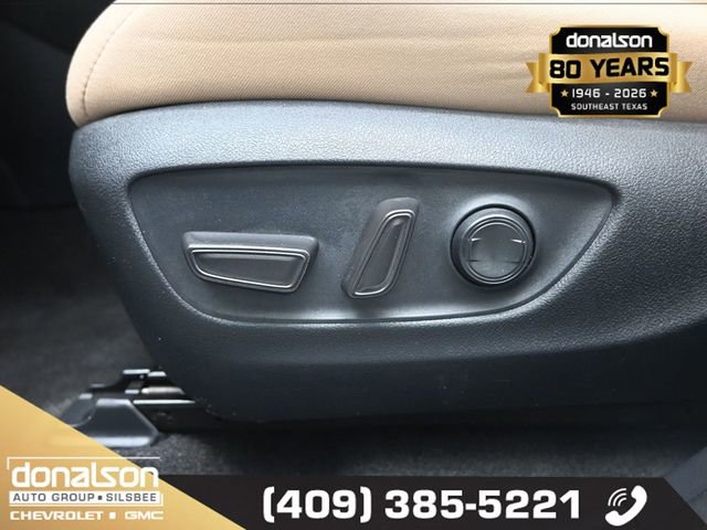 Used 2020 Toyota RAV4 XLE w/ Convenience Package image 7