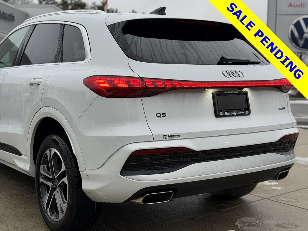 Used 2025 Audi Q5 Premium w/ Convenience Package image 14