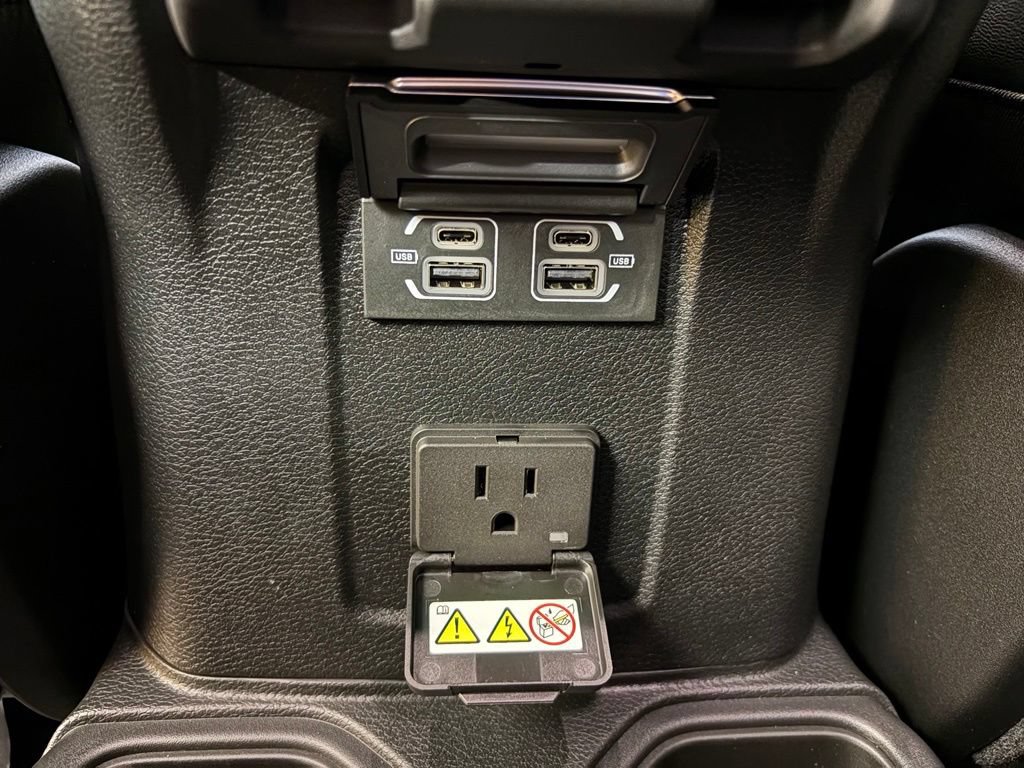 New 2026 Jeep Gladiator Mojave AWD/4WD image 34