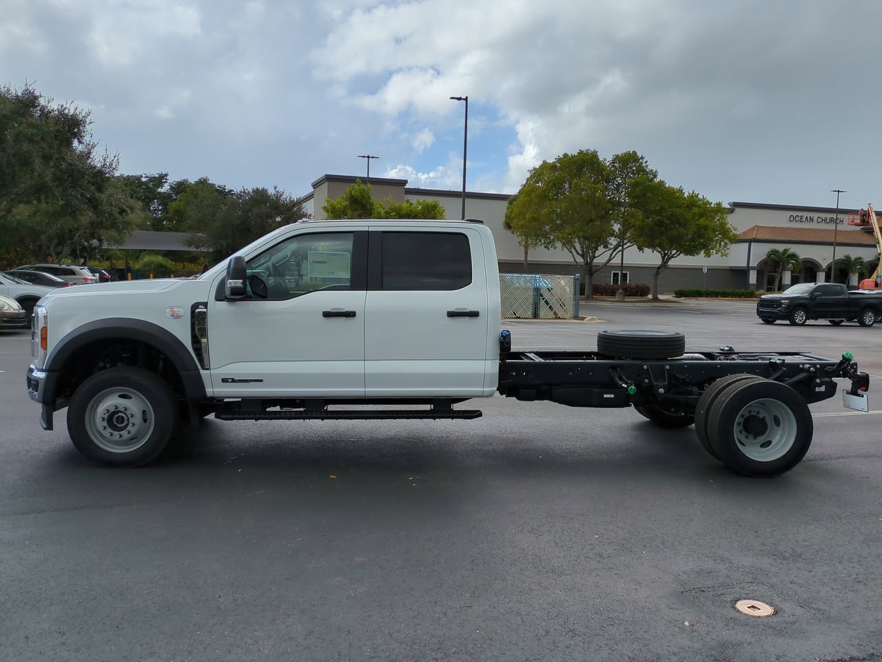New 2026 Ford F450 XL image 7