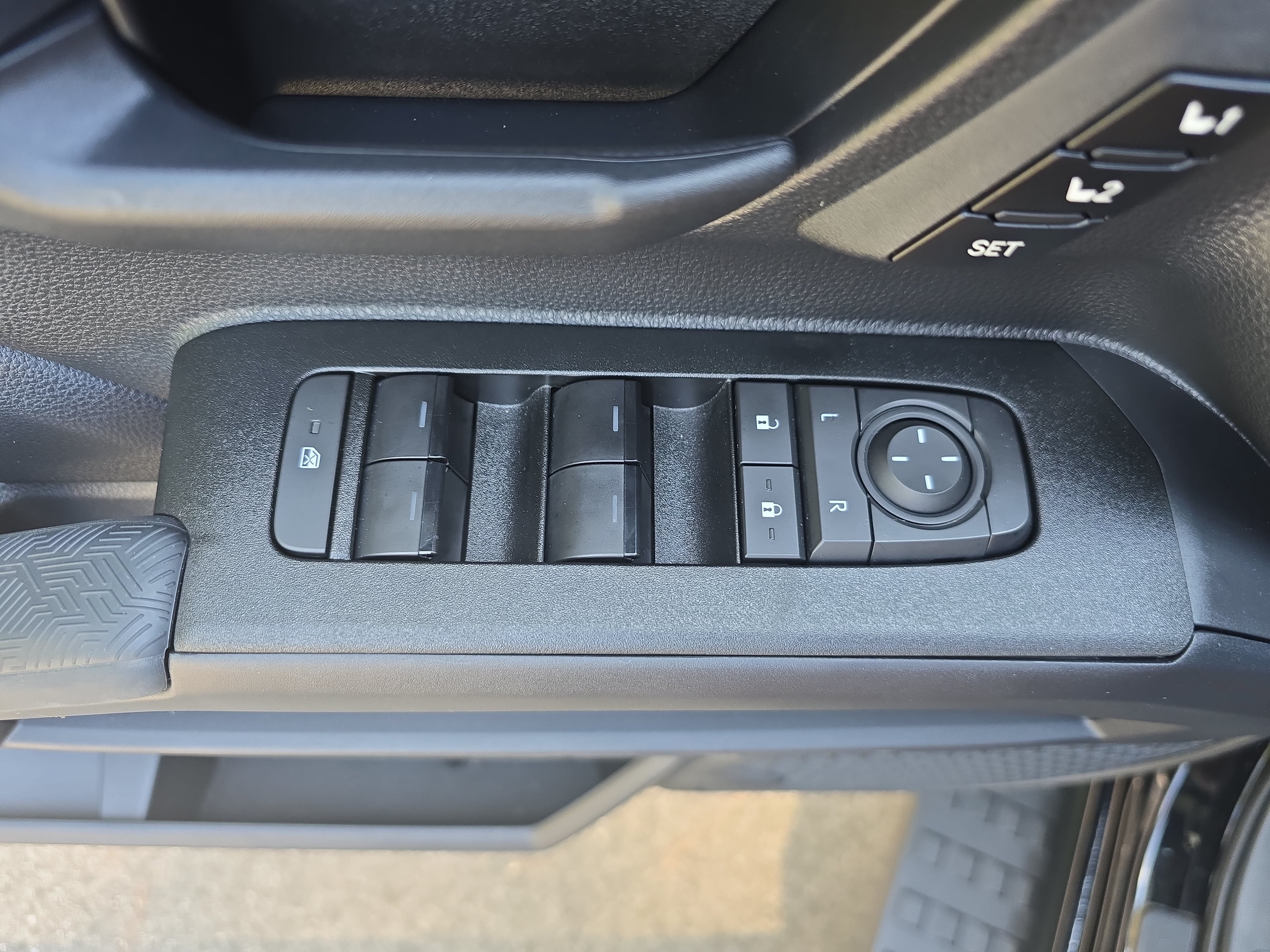 Used 2025 Toyota 4Runner TRD Off-Road Premium w/ Tow Technology Package AWD/4WD image 29