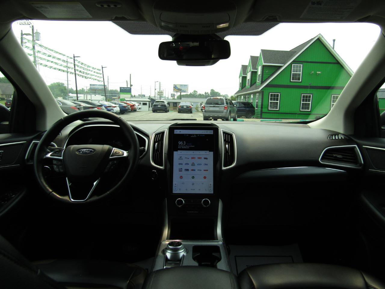 Used 2021 Ford Edge SEL w/ Convenience Package AWD/4WD image 14