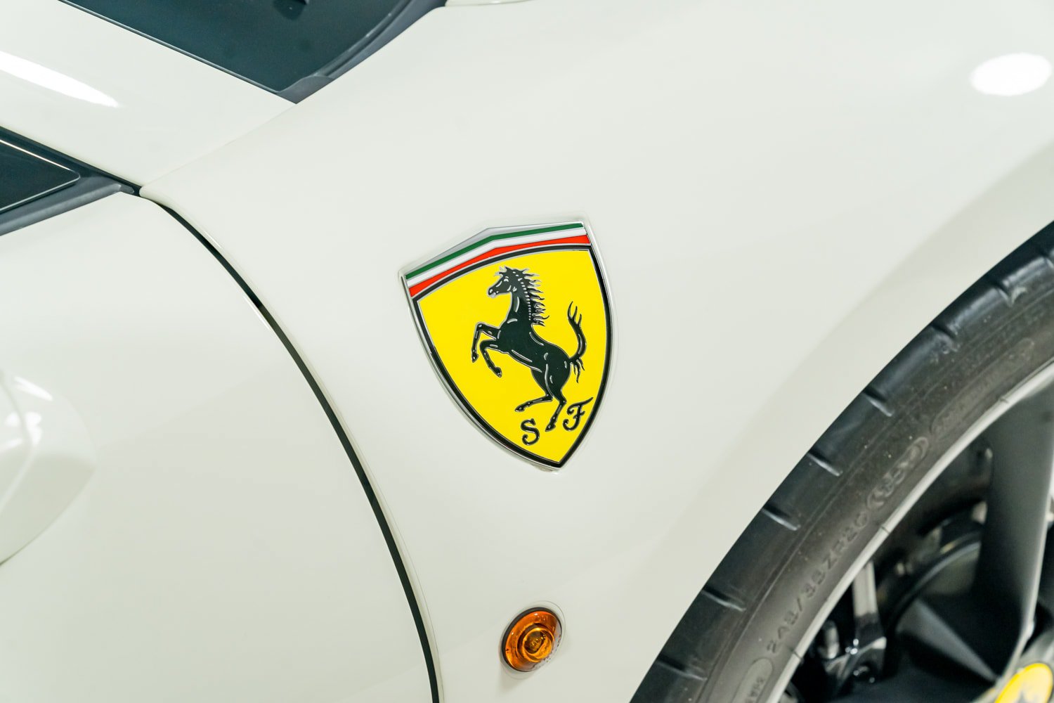 Used 2018 Ferrari 488 Spider RWD image 42