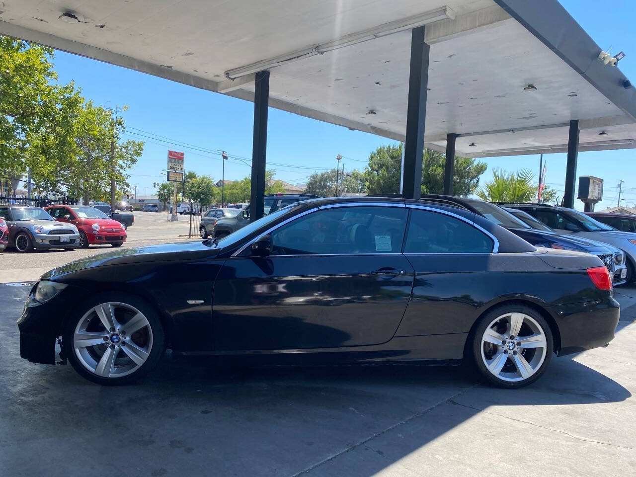 Used 2011 BMW 328i Convertible RWD image 18
