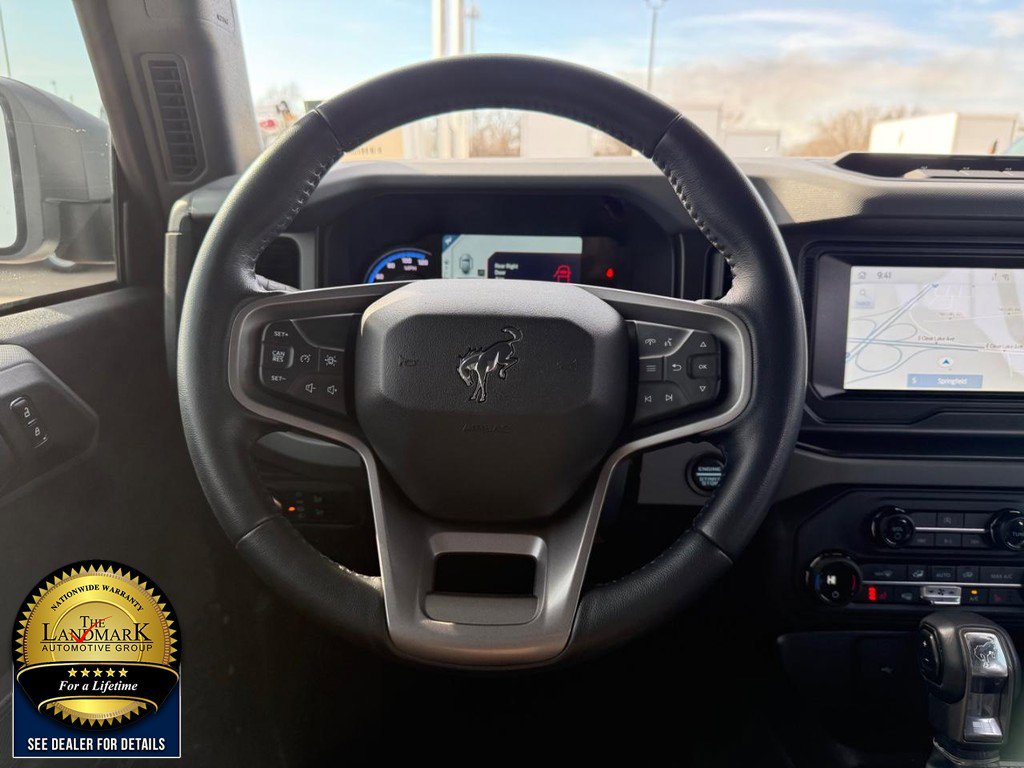 Used 2023 Ford Bronco Big Bend w/ Sasquatch Package image 18