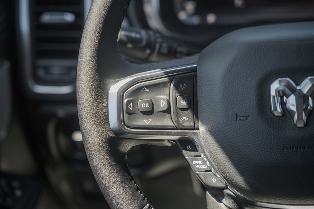 New 2026 RAM 1500 Laramie AWD/4WD image 33
