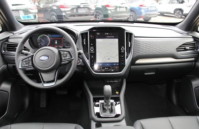 Used 2025 Subaru Forester Limited AWD/4WD image 33