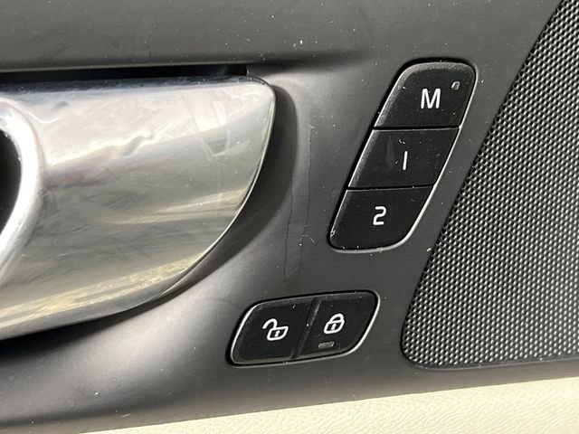 Used 2022 Volvo S60 B5 Momentum w/ Premium Package image 22