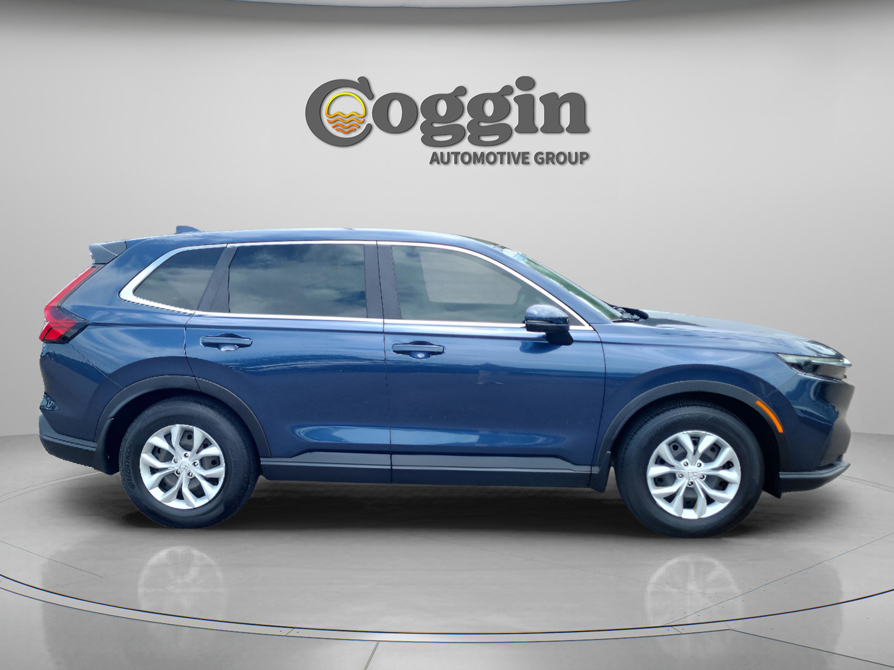 Used 2024 Honda CR-V LX image 6