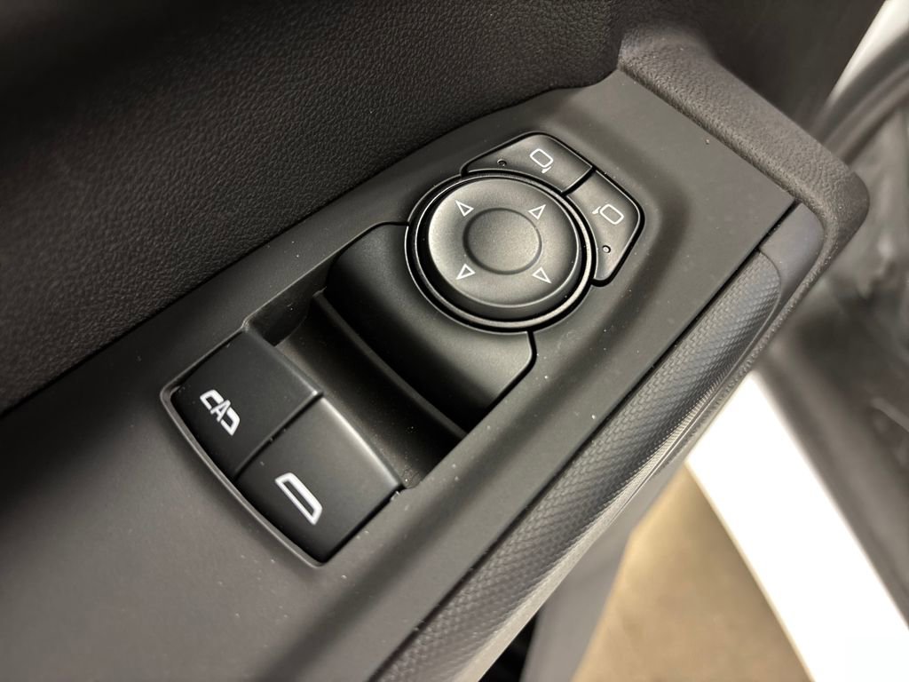 Used 2024 GMC Sierra 1500 Pro w/ Pro Value Package image 23