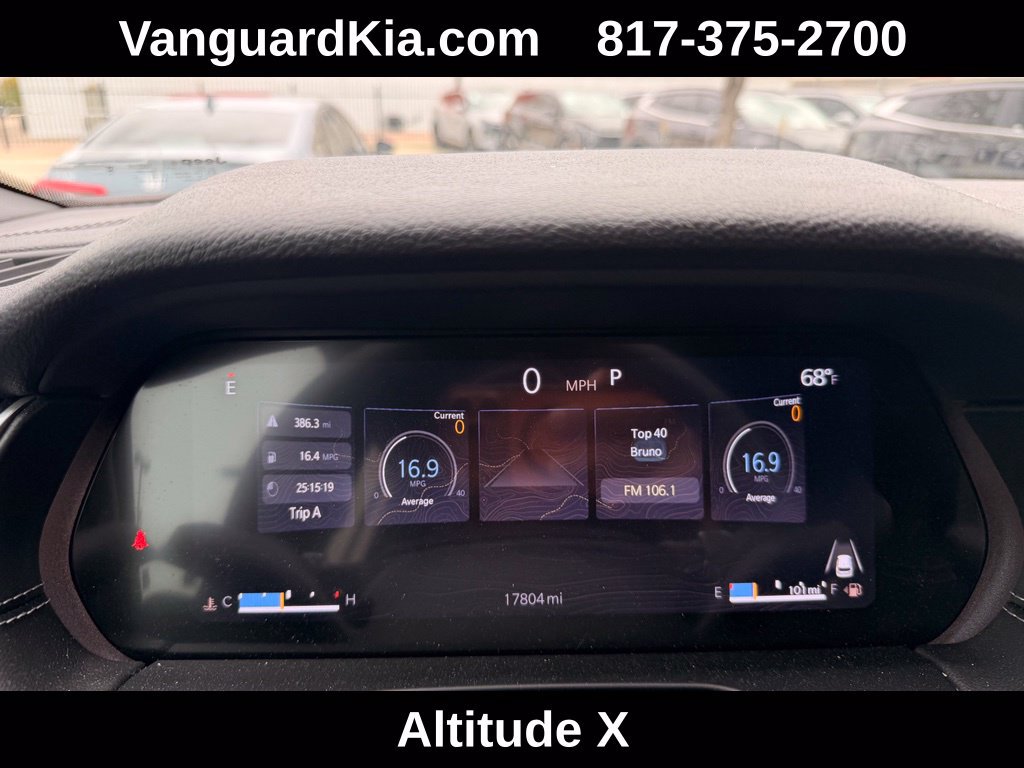 Used 2024 Jeep Grand Cherokee Altitude RWD image 15