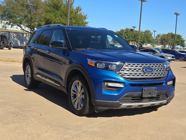 Used 2020 Ford Explorer Limited AWD/4WD image 3