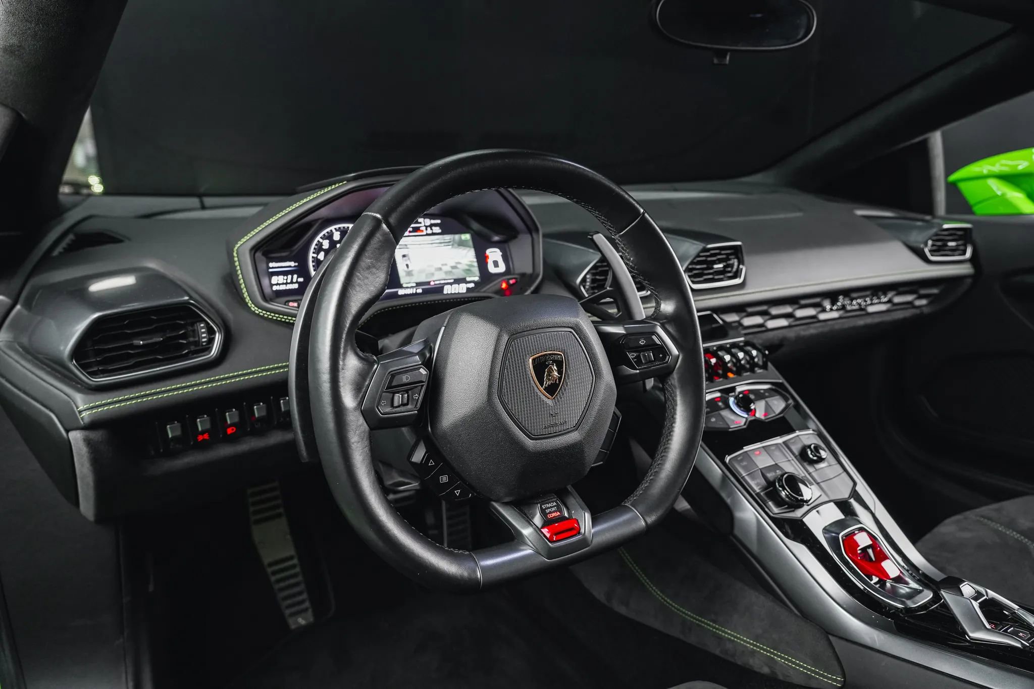 Used 2015 Lamborghini Huracan LP 610-4 image 35