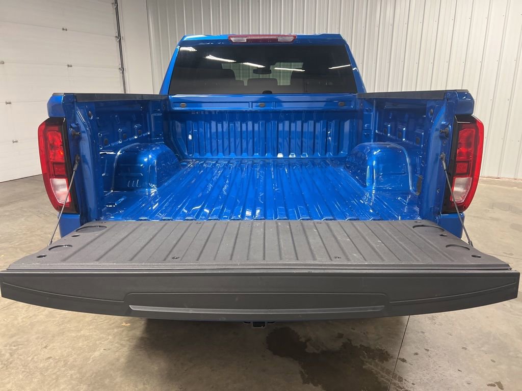 Certified 2022 GMC Sierra 1500 Elevation w/ LPO, Elevation Black Package image 6