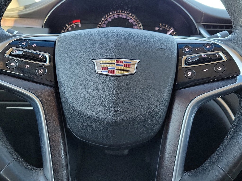 Used 2019 Cadillac XTS Luxury image 24