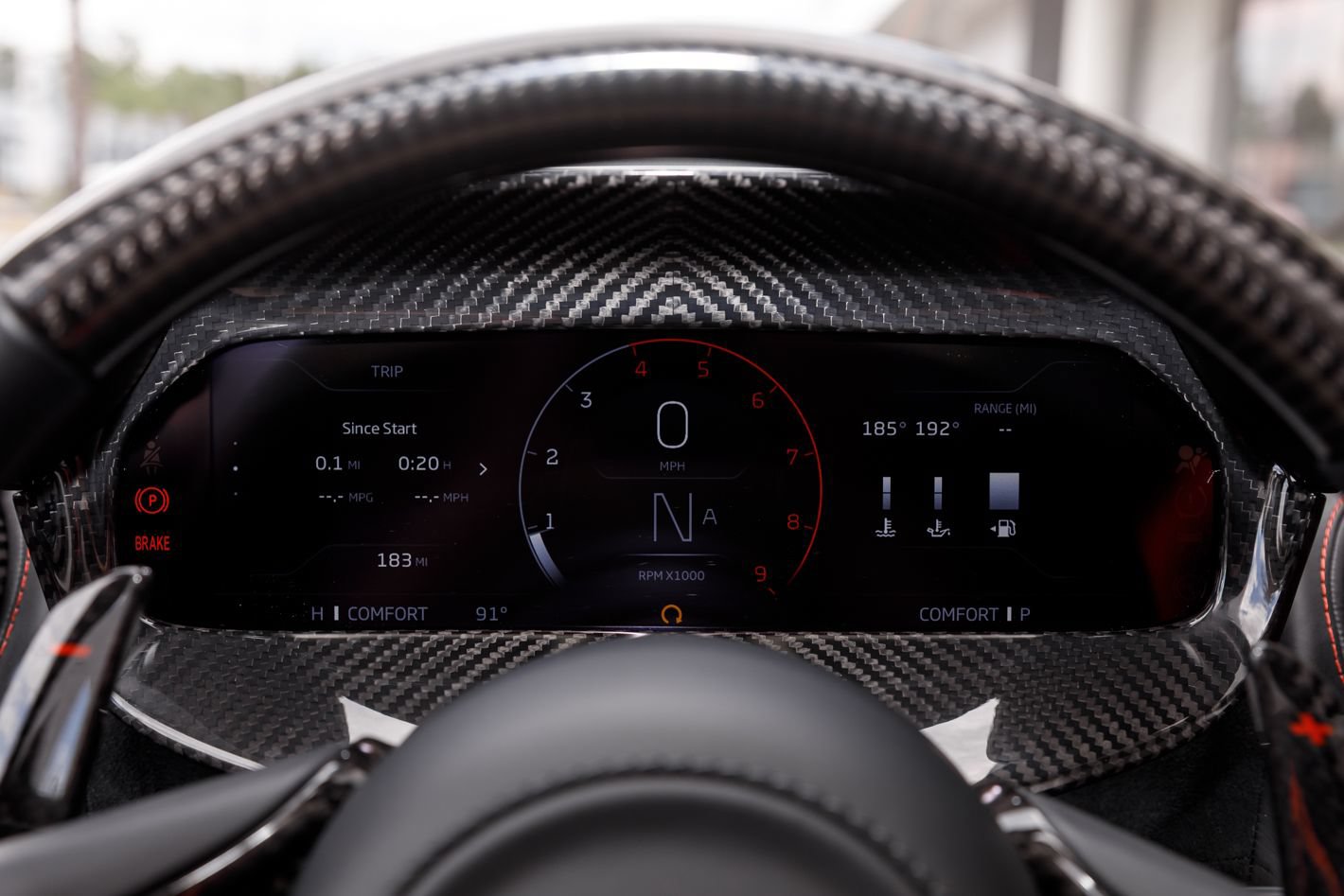 Used 2024 McLaren 750S Spider RWD image 45