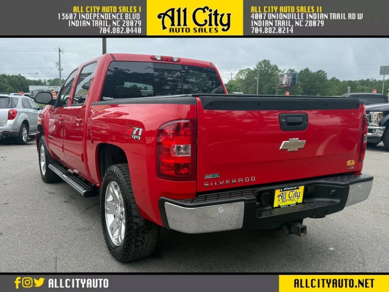 Used 2011 Chevrolet Silverado 1500 LTZ w/ LTZ Plus Package AWD/4WD image 5