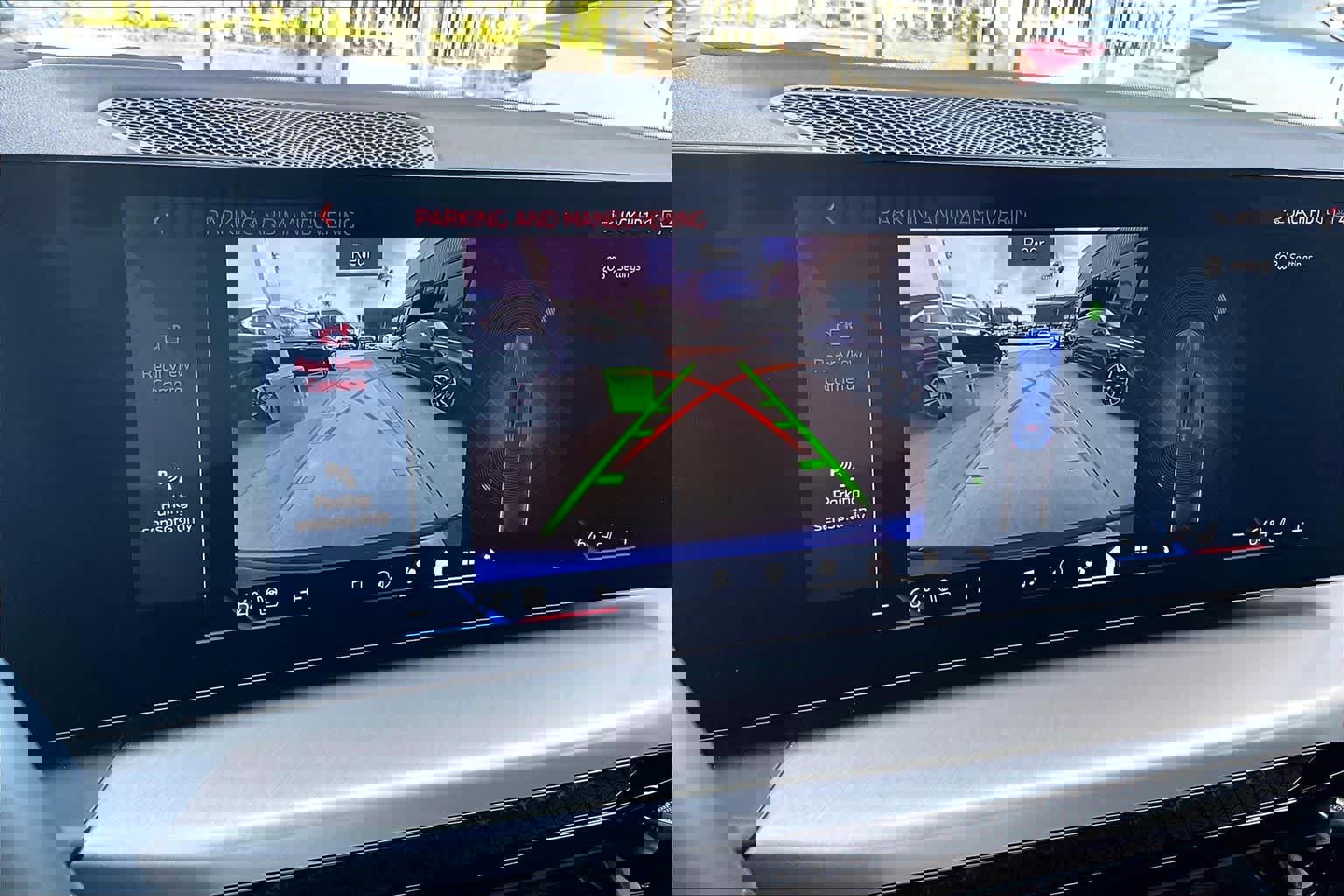 Used 2025 BMW 430i xDrive w/ M Sport Package image 51