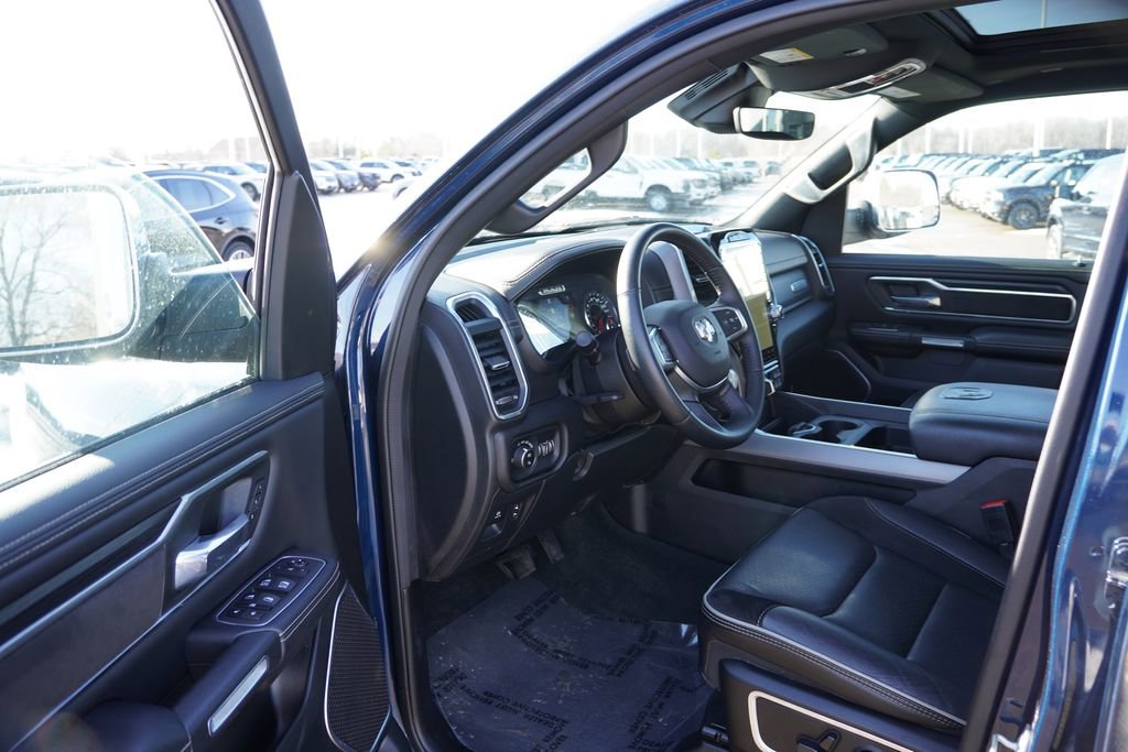 Used 2023 RAM 1500 Laramie image 17