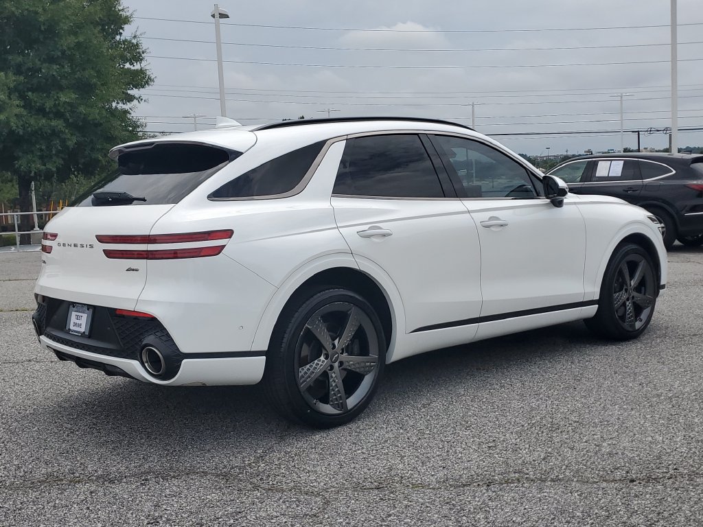 Used 2023 Genesis GV70 2.5T w/ Sport Prestige Package AWD/4WD image 5