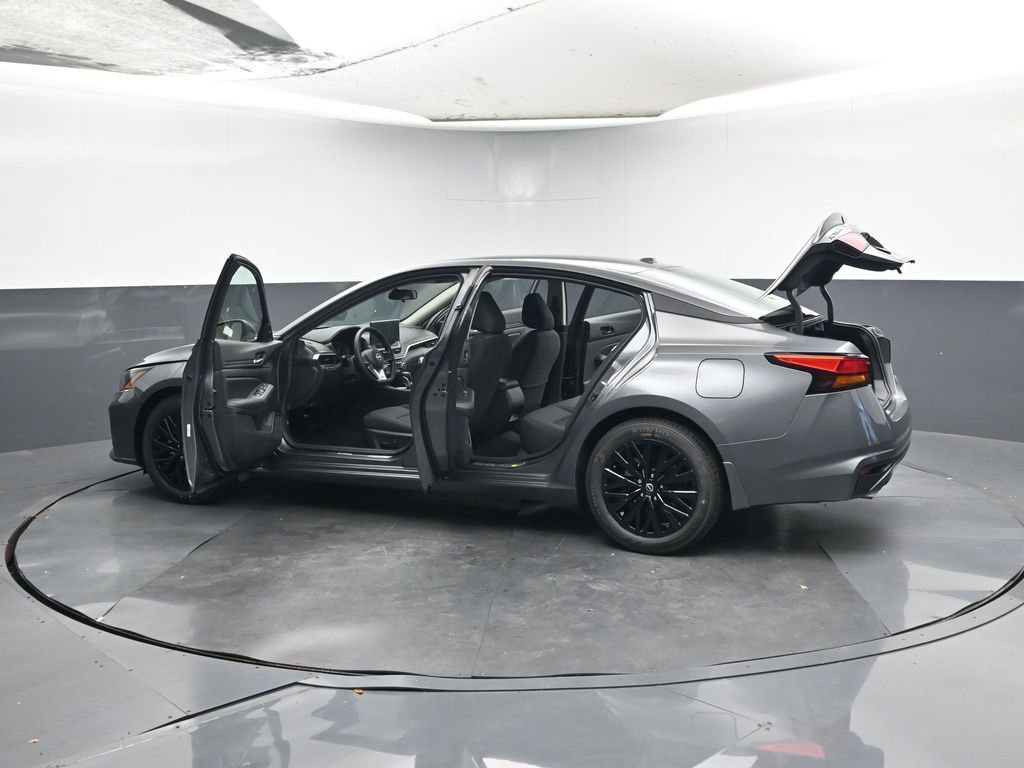 New 2025 Nissan Altima 2.5 SV w/ SV Special Edition Package image 49