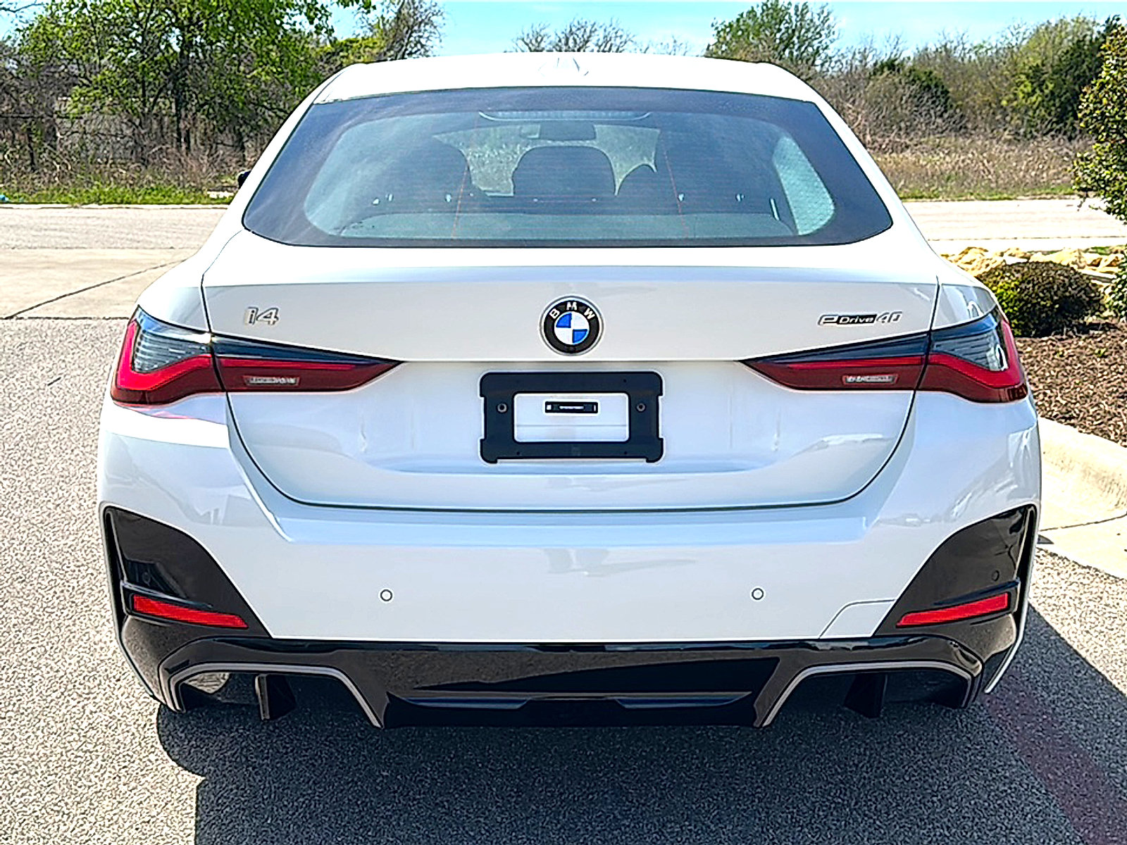 New 2026 BMW i4 eDrive40 w/ M Sport Package RWD image 7