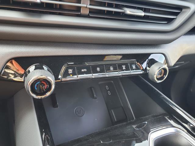 New 2026 Chevrolet Silverado EV LT w/ Plus Package image 22