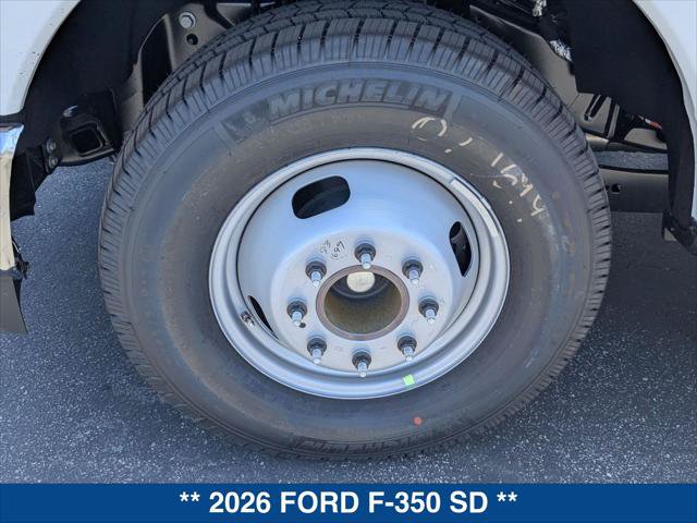 New 2026 Ford F350 XL w/ XL Chrome Package RWD image 9