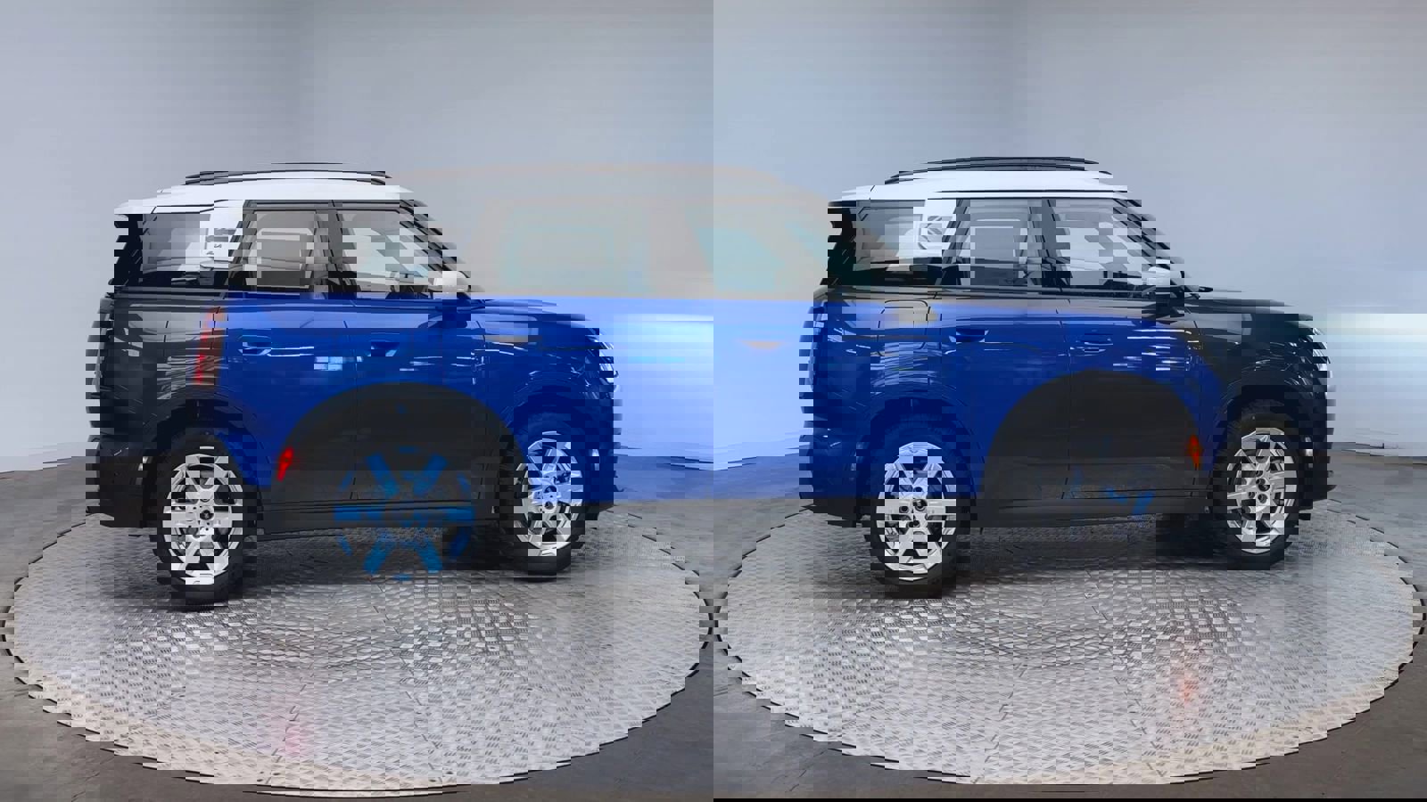 New 2026 MINI Cooper Countryman SE image 9